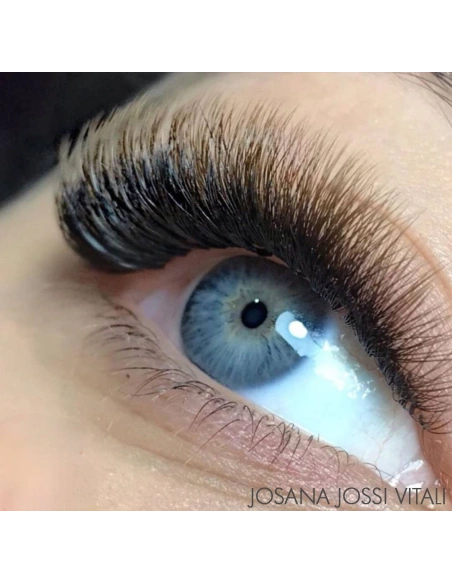 Eyelash Extensions two tone - light | Kalentin sustainable lash brand
