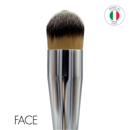 Makeup brush - Tip & blend brush n.1  | Kalentin sustainable cosmetic brand